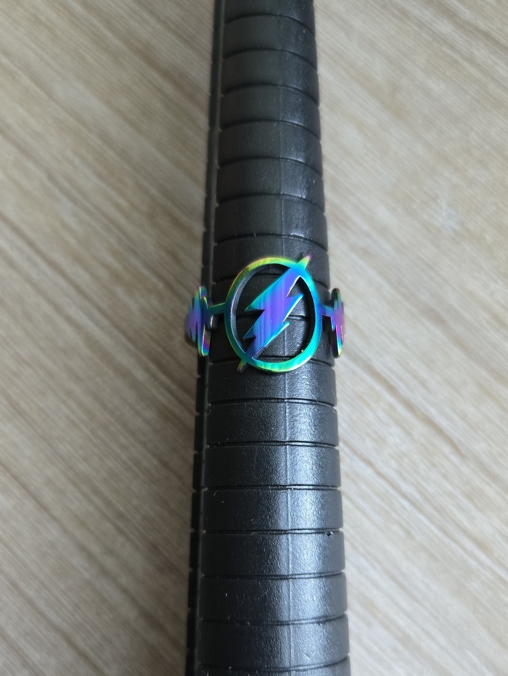 Iridescent Lightning Bolt Signet Ring - Multicolor.Size 5.5
